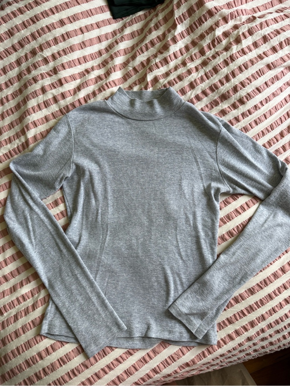 Brandy Melville gray mock neck
